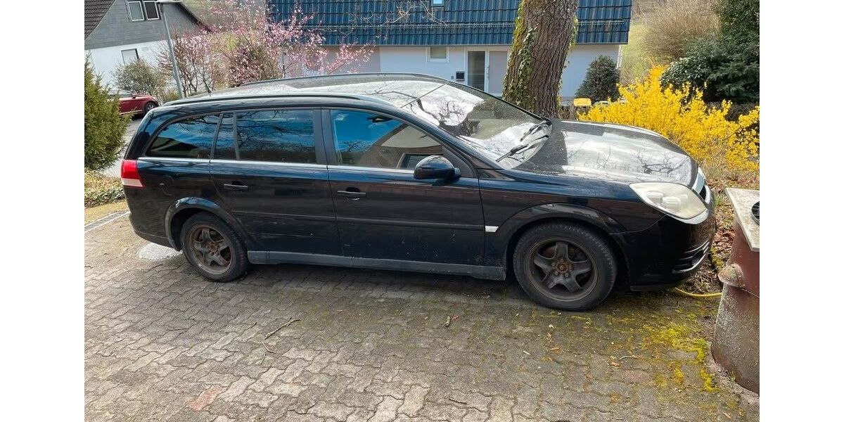 Opel Vectra 220.000 km 850 &euro; Marburg 35041