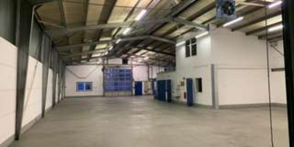 Gewerbeobjekt Linden - 2.250&euro; | Angebot:25922424