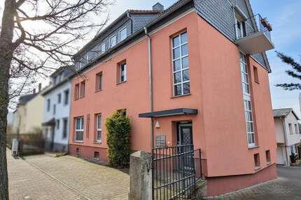 Haus Usingen - 14 Zimmer, 412 m&sup2;, 649.000&euro; | Angebot:25383253