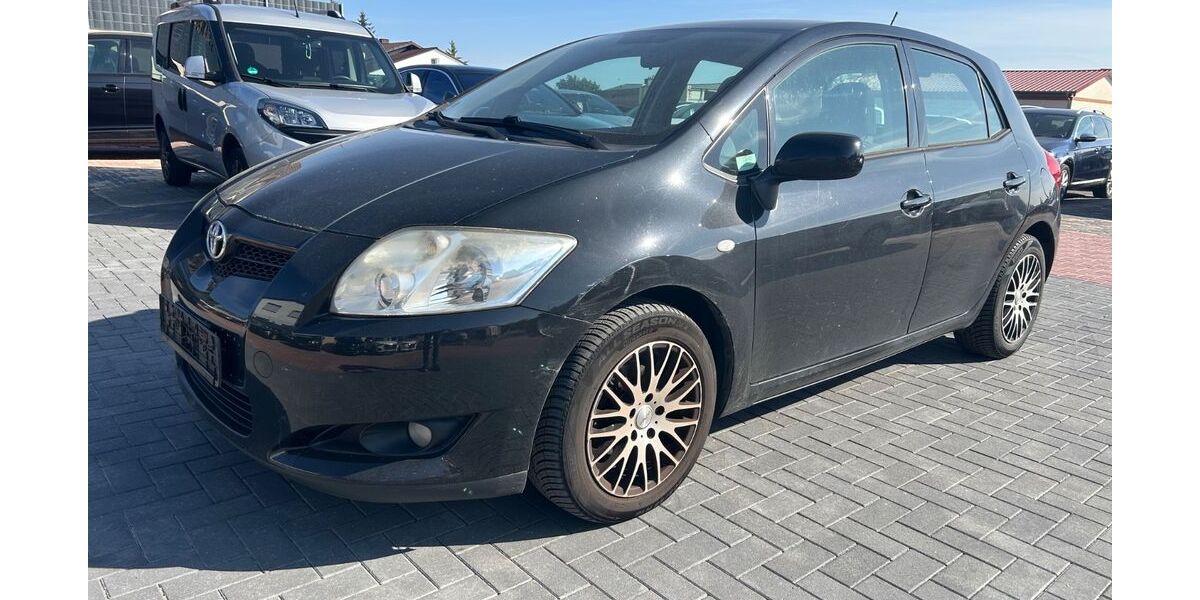 Toyota Auris 212.500 km 2.990 &euro; Biebertal 35444