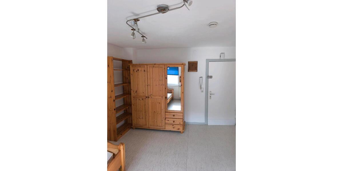 Etagenwohnung Gießen Wieseck - 1 Zimmer, 22 m&sup2;, 580&euro; | Angebot:25987632