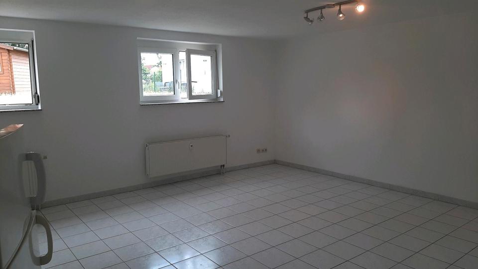 Etagenwohnung Gießen Wieseck - 2 Zimmer, 50 m&sup2;, 500&euro; | Angebot:25975692