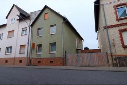 Haus Linden - 6 Zimmer, 160 m&sup2;, 2.200&euro; | Angebot:25876521