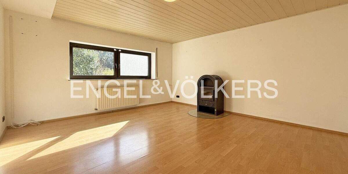 Einfamilienhaus Ober-Mörlen Langenhain-Ziegenberg - 7 Zimmer, 224 m&sup2;, 549.000&euro; | Angebot:25676843