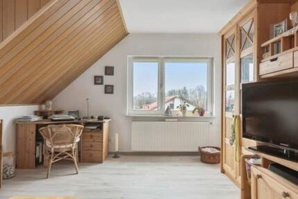 Wohnung Fernwald - 3 Zimmer, 80 m&sup2;, 1.200&euro; | Angebot:25767028