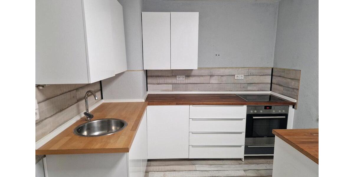 Einfamilienhaus Schöffengrund - 7 Zimmer, 176 m&sup2;, 260.000&euro; | Angebot:25852929