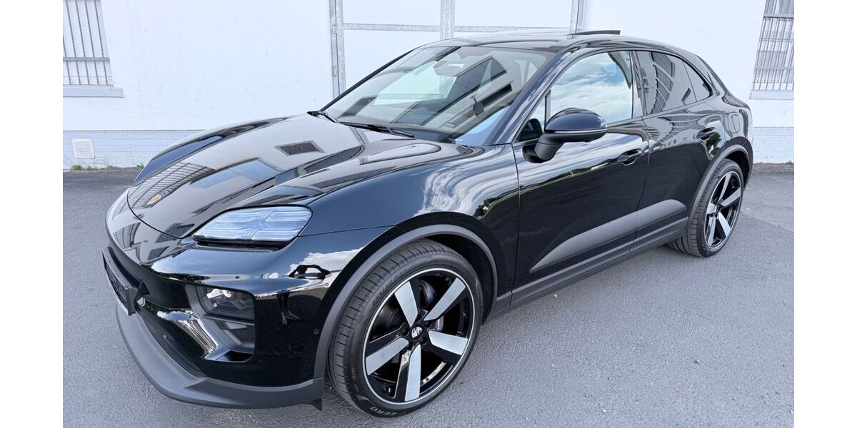 Porsche Macan 11.500 km 86.900 &euro; Gießen 35394