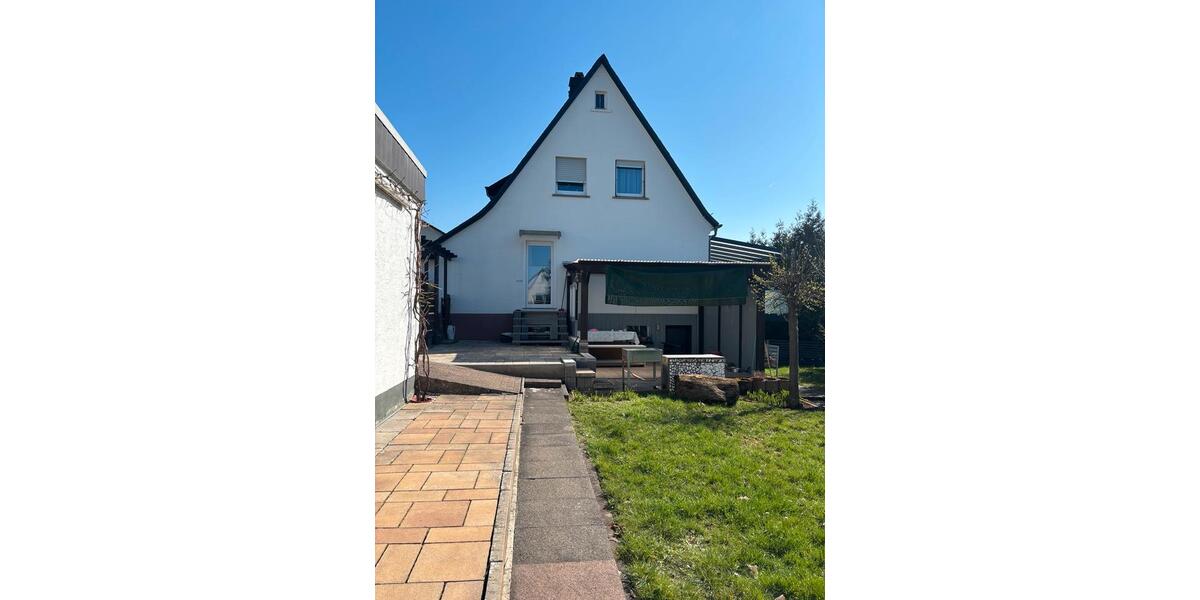 Einfamilienhaus Ehringshausen - 4 Zimmer, 80 m&sup2;, 310.000&euro; | Angebot:25751870