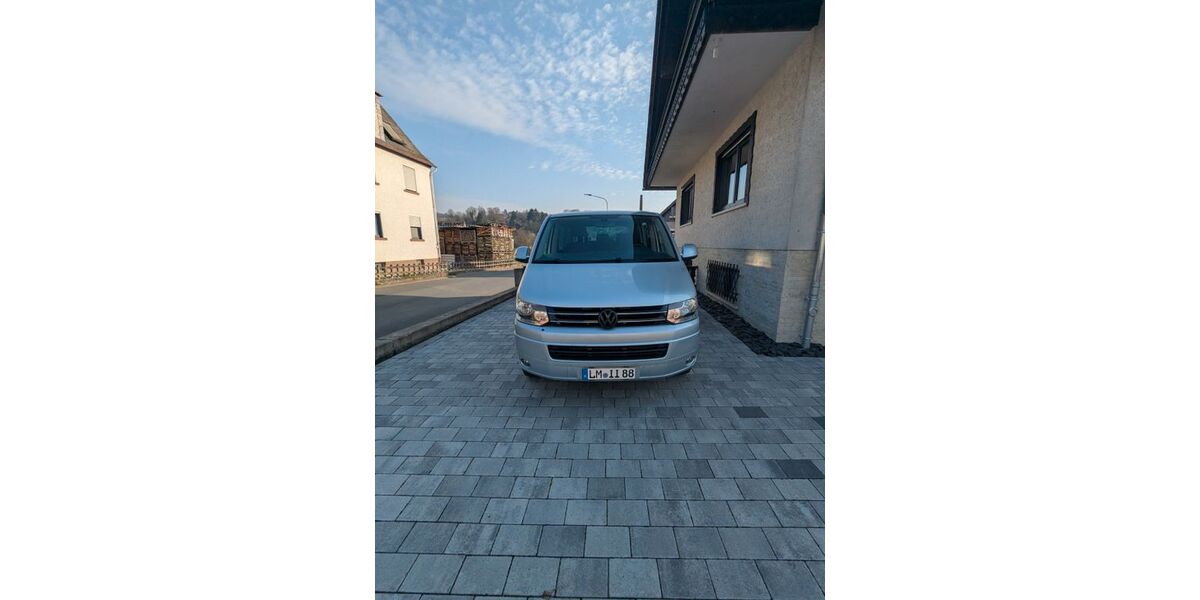 VW T5 Caravelle 28.500 km 22.999 &euro; Weilmünster 35789