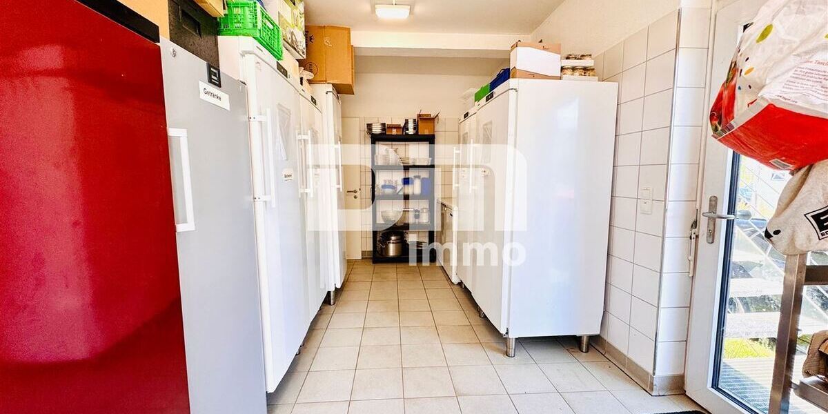 Neuw. Wohn Gewerbeimmobilie mit vielen Nutzungsmöglichkeiten - Aktuell Gastro und Ferienwohnungen - Gewerbeobjekt Weimar (Lahn) | Angebot:26947606