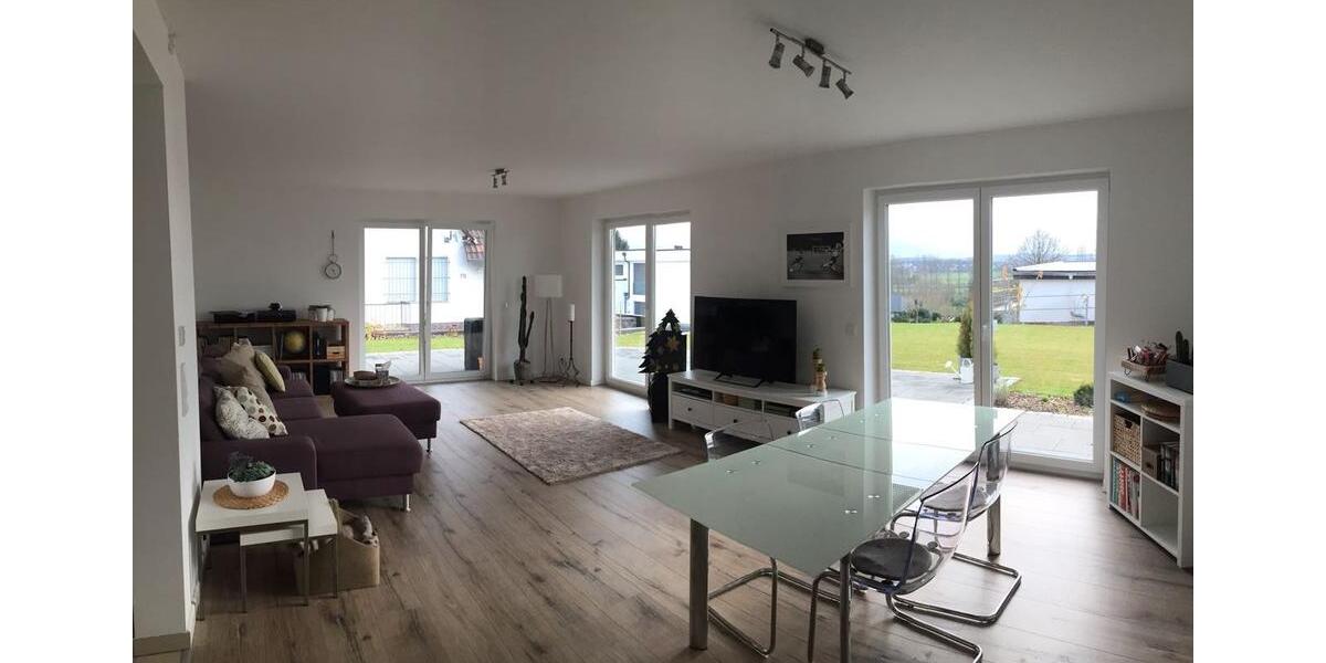 Erdgeschoßwohnung Wettenberg - 3 Zimmer, 120 m&sup2;, 1.490&euro; | Angebot:25840155