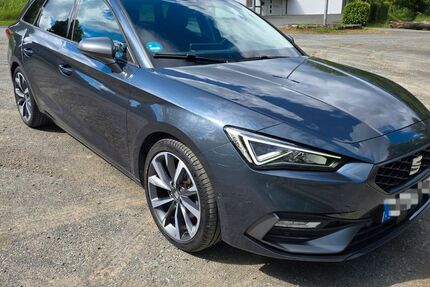 Seat Leon 93.000 km 16.490 &euro; Hohenahr 35644