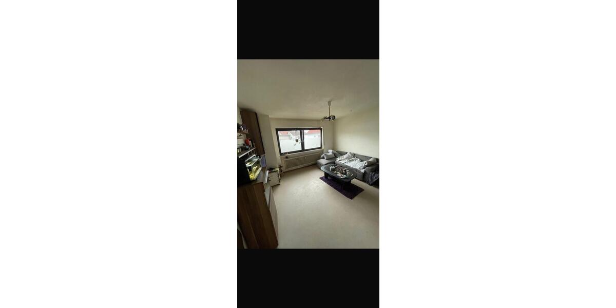 Etagenwohnung Gießen Wieseck - 1 Zimmer, 28 m&sup2;, 600&euro; | Angebot:25404501