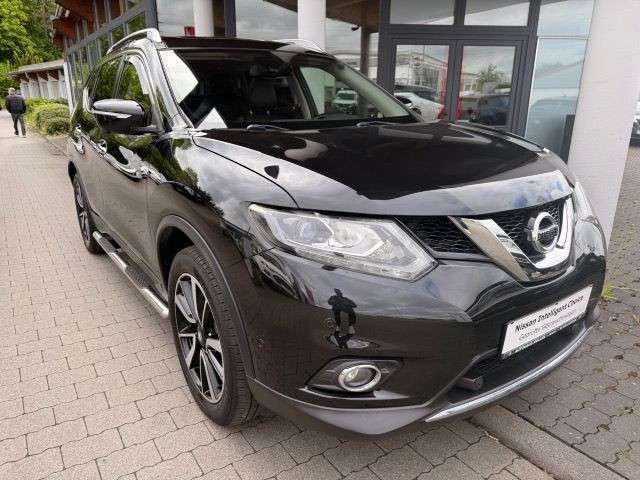 Nissan X-Trail 75.527 km 17.950 &euro; Asslar 35614