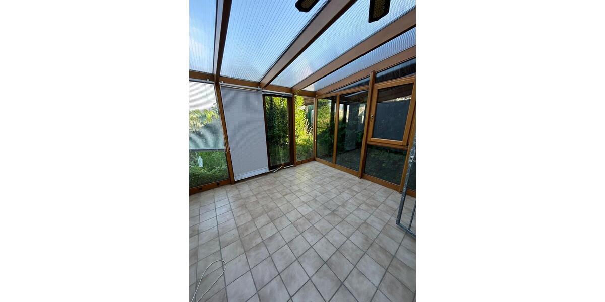 Einfamilienhaus Sinn - 7 Zimmer, 121 m&sup2;, 119.000&euro; | Angebot:25979739