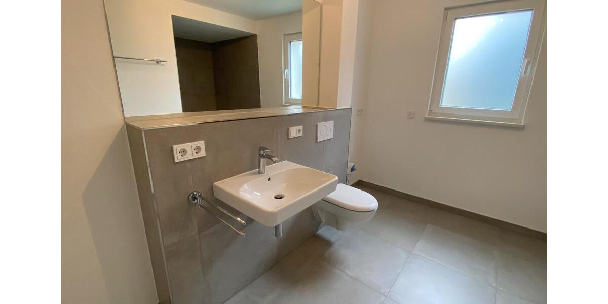 Etagenwohnung Ebsdorfergrund - 3 Zimmer, 99 m&sup2;, 1.200&euro; | Angebot:26024537