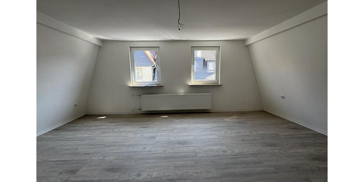 Dachgeschoßwohnung Homberg (Ohm) - 3 Zimmer, 87 m&sup2;, 820&euro; | Angebot:24418516