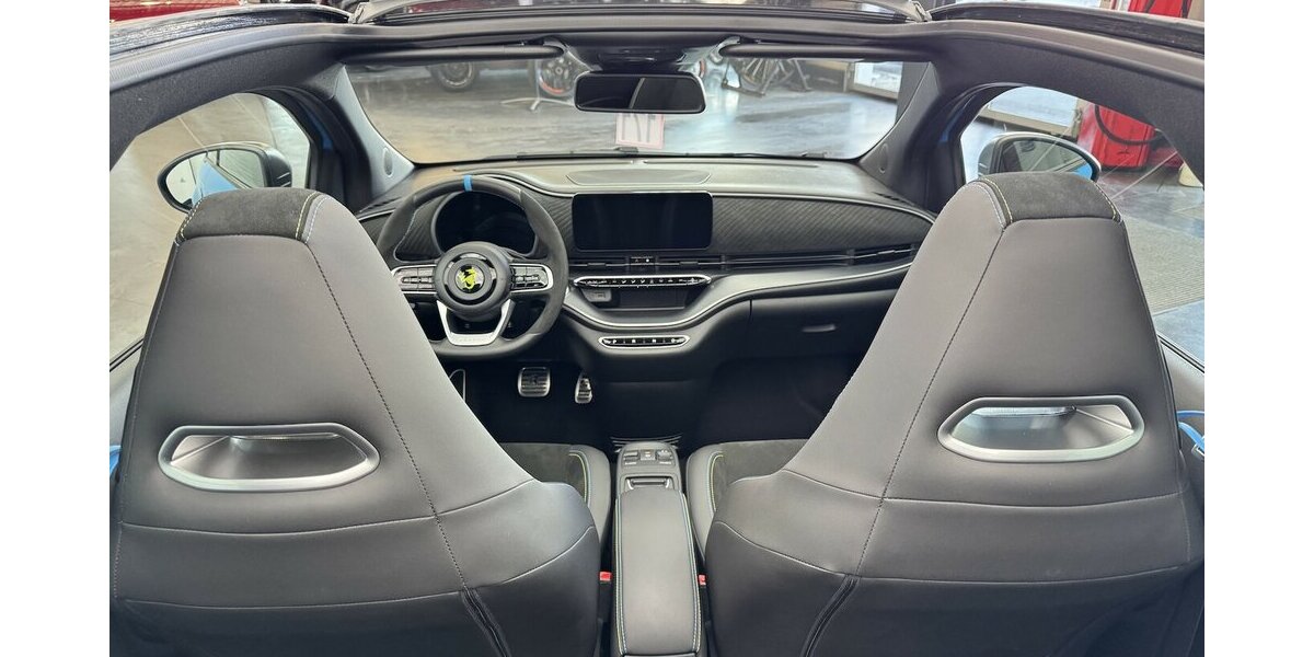 Abarth 500C -e Cabrio Scorpionissima TURISMO 42 kWh 23.700 km 26.620 &euro; Lich 35423