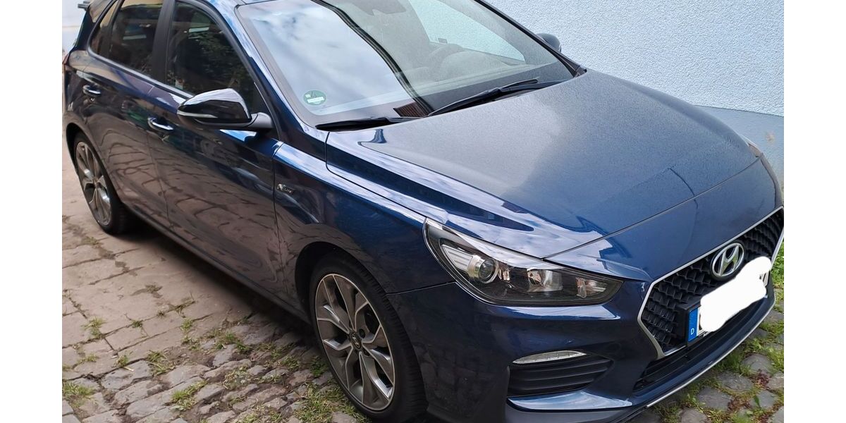 Hyundai i30 78.000 km 14.300 &euro; Hungen 35410