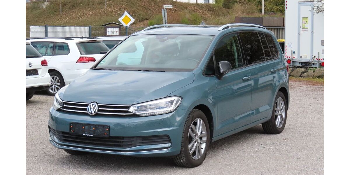 VW Touran 62.000 km 24.950 &euro; Solms-Oberbiel 35606