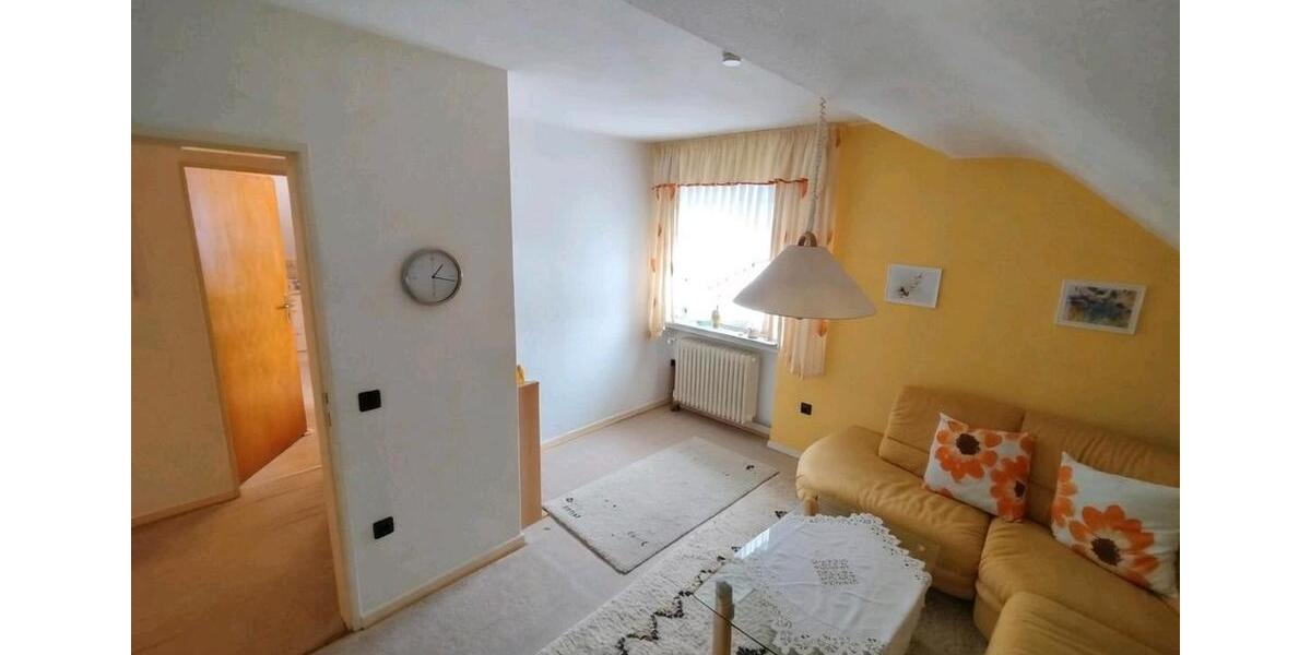 Dachgeschoßwohnung Marburg Cappel - 4 Zimmer, 75 m&sup2;, 225.000&euro; | Angebot:26502333