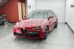 Alfa Romeo Giulia 2.0 Competizione Q4 Turbo Panoramadach 14.303 km 37.985 &euro; Lich 35423