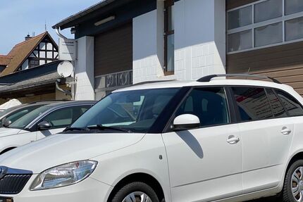 Skoda Fabia 83.502 km 8.000 &euro; Lohra 35102
