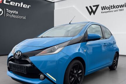 Toyota Aygo (X) 46.997 km 10.490 &euro; Friedberg 61169