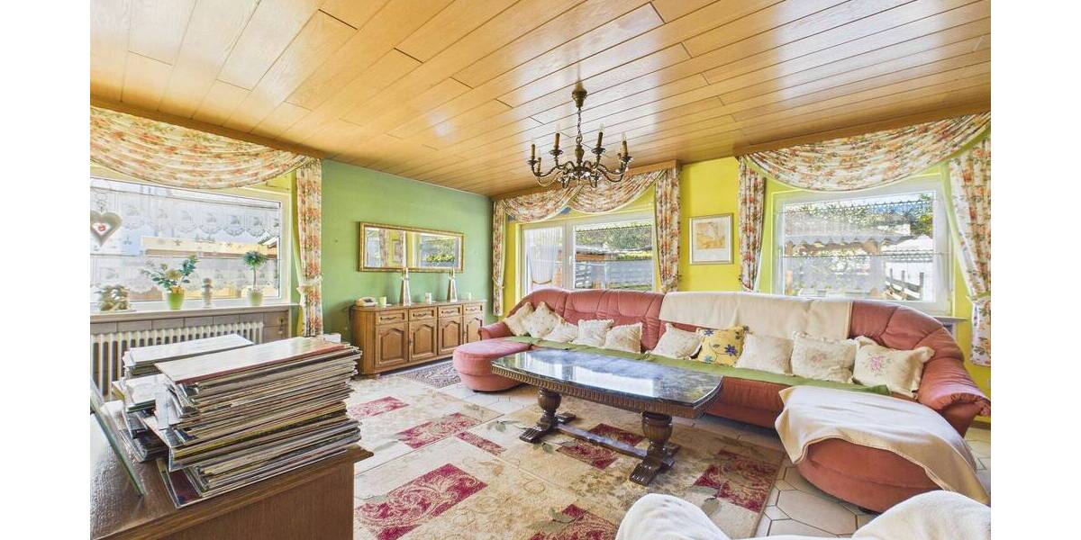 Doppelhaushälfte Wetzlar Altenberger Straße - 6 Zimmer, 180 m&sup2;, 449.000&euro; | Angebot:26455101