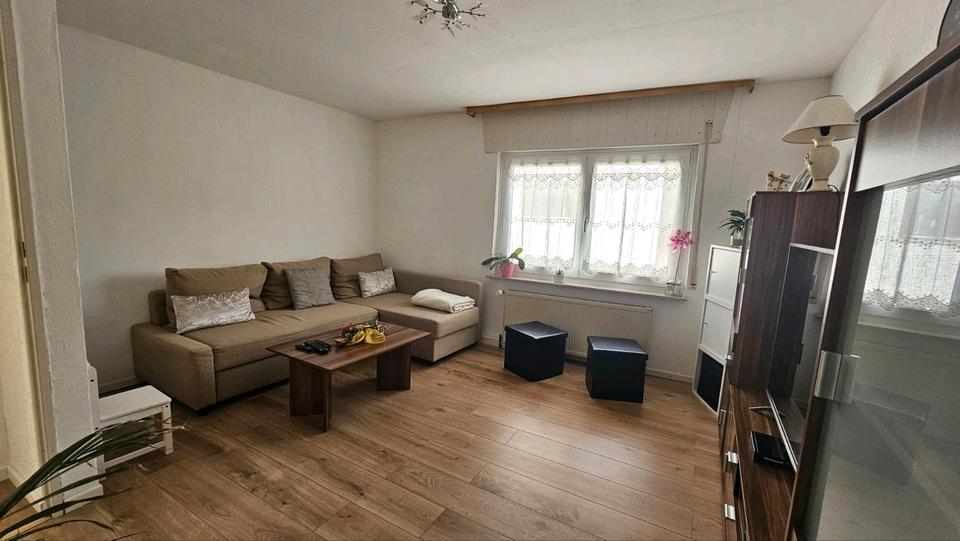 Mehrfamilienhaus, Wohnhaus Lich - 9 Zimmer, 160 m&sup2;, 330.000&euro; | Angebot:25876197