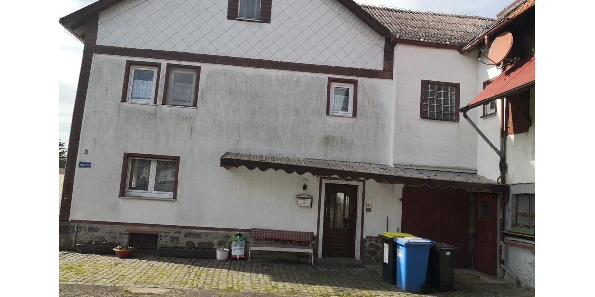 Bauernhaus, Landhaus Aßlar - 10 Zimmer, 260 m&sup2;, 285.000&euro; | Angebot:25841533