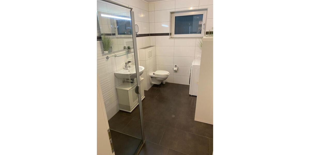 Etagenwohnung Gießen Wieseck - 2 Zimmer, 62 m&sup2;, 960&euro; | Angebot:25892409