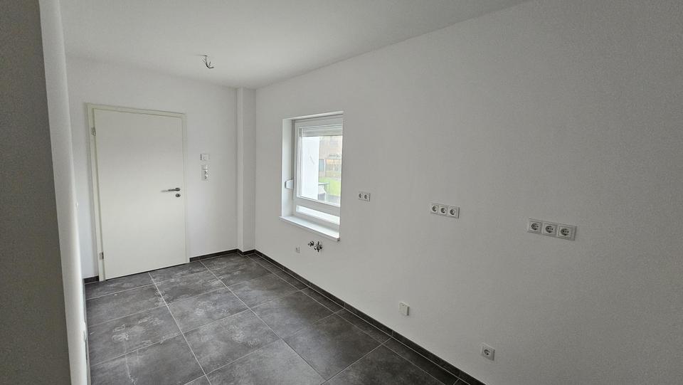Etagenwohnung Grünberg - 2 Zimmer, 83 m&sup2;, 800&euro; | Angebot:25755736