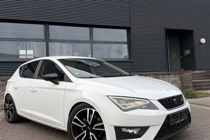 Seat Leon 198.500 km 8.990 &euro; Heuchelheim 35452