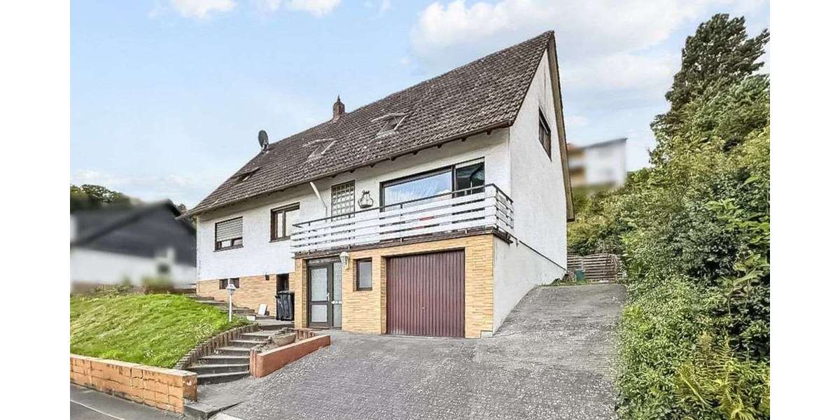 Einfamilienhaus Fronhausen - 7 Zimmer, 172 m&sup2;, 340.000&euro; | Angebot:22702528