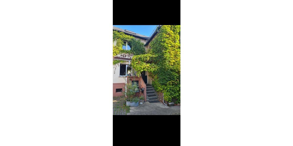 Bauernhaus, Landhaus Wetzlar Naunheim - 7 Zimmer, 145 m&sup2;, 265.000&euro; | Angebot:24360611