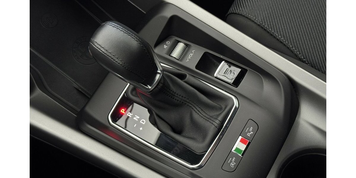 Alfa Romeo Tonale 1.6 VGT-D Sprint ACC Sitzheizung 8.880 km 22.490 &euro; Lich 35423
