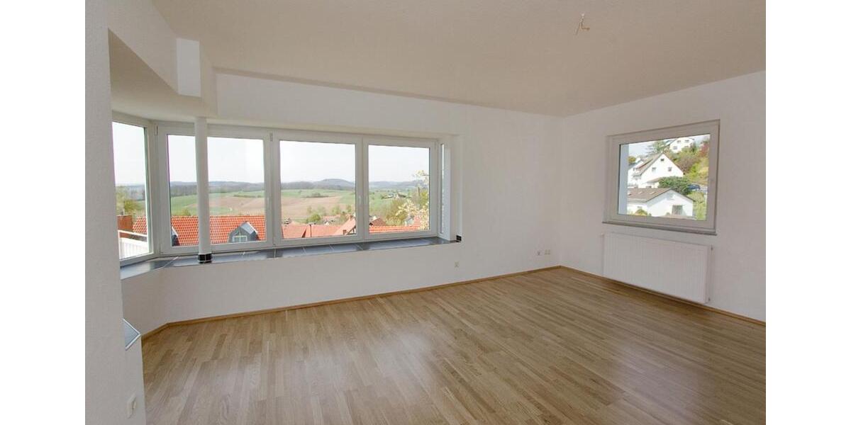 Erdgeschoßwohnung Marburg - 5 Zimmer, 190 m&sup2;, 500&euro; | Angebot:25752098