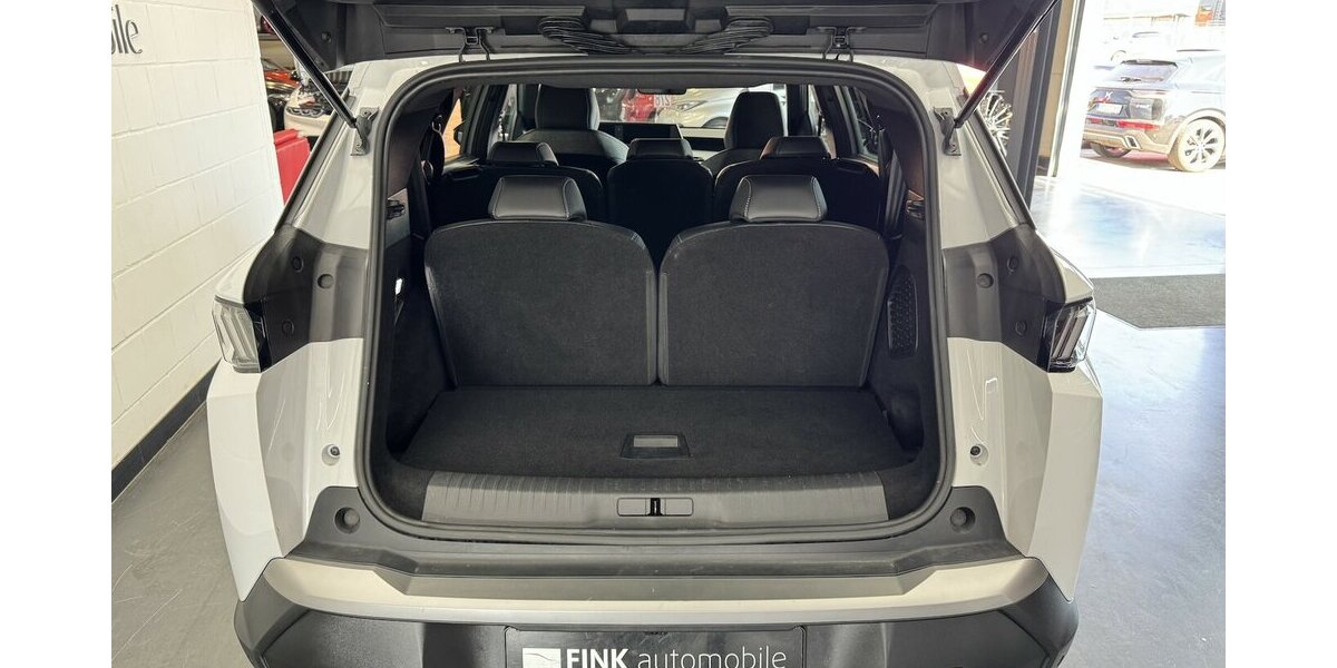 Peugeot 5008 145 Mild Hybrid Allure7 Sitzer LED CAM 18.200 km 27.520 &euro; Lich 35423