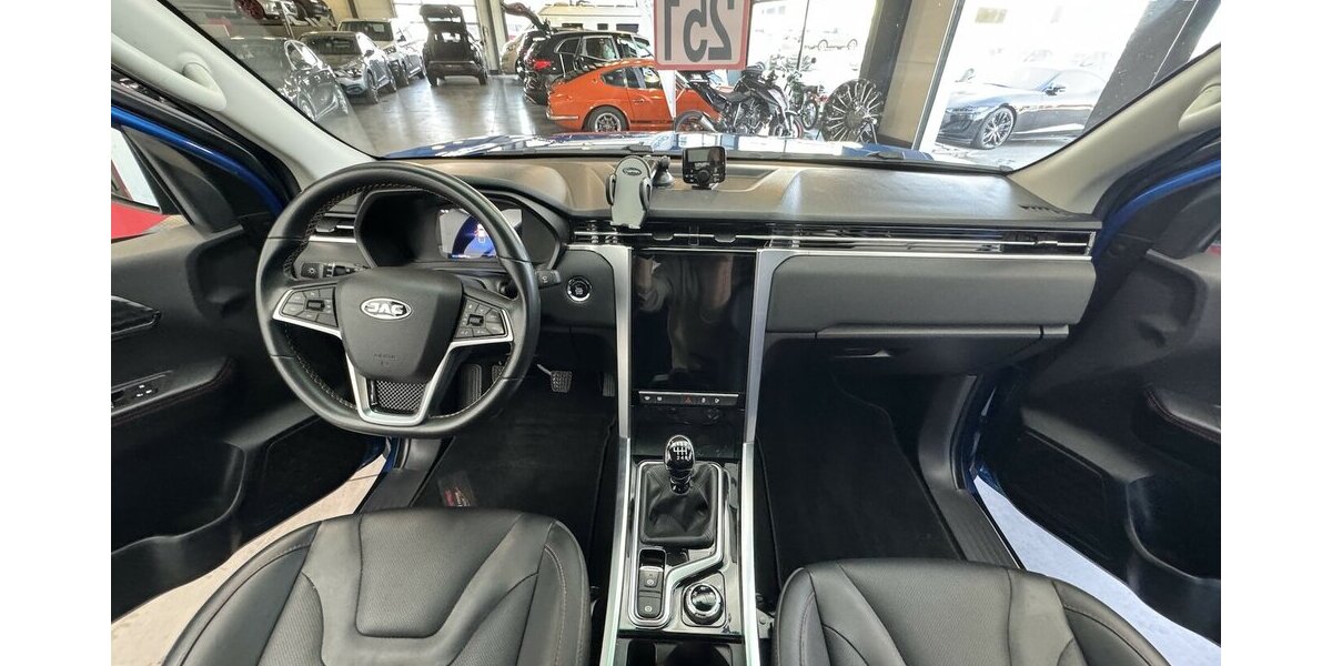 JAC 8 Pro 2.4 T LED 360° CAM Carplay Leder 43.250 km 25.220 &euro; Lich 35423