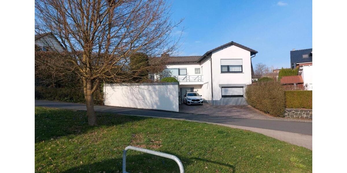 Einfamilienhaus Sinn - 5 Zimmer, 145 m&sup2;, 314.000&euro; | Angebot:26075323