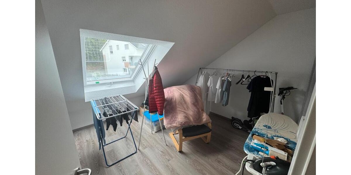 Reihenhaus Bad Endbach - 6 Zimmer, 128 m&sup2;, 1.350&euro; | Angebot:26604950