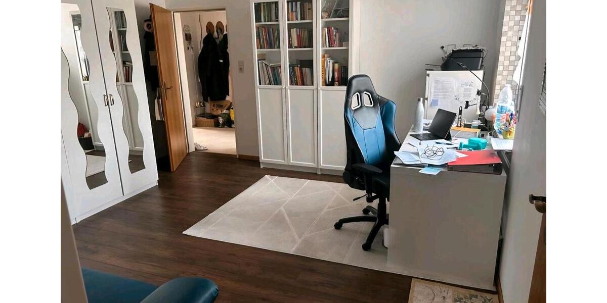 Erdgeschoßwohnung Marburg Cappel - 4 Zimmer, 130 m&sup2;, 1.300&euro; | Angebot:26425597