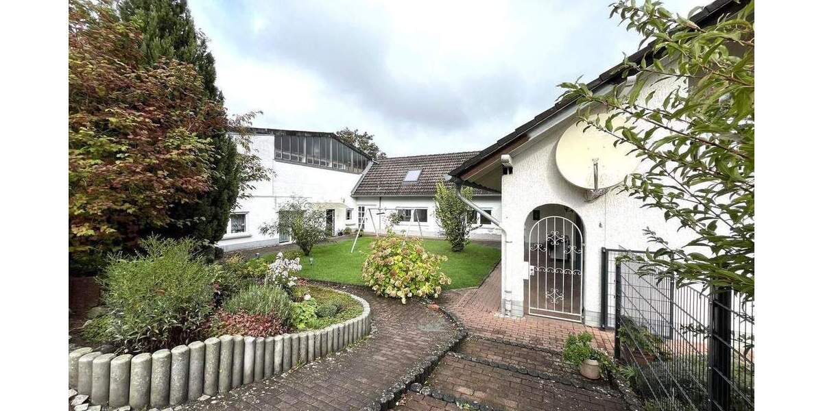 Einfamilienhaus Schöffengrund Schwalbach - 1 Zimmer, 269 m&sup2;, 550.000&euro; | Angebot:25730284