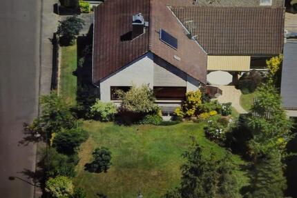 Haus Ober-Mörlen Mörlen - 7 Zimmer, 151 m&sup2;, 459.000&euro; | Angebot:26122617