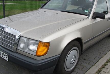 Mercedes-Benz E 230 204.000 km 6.300 &euro; Hüttenberg 35625