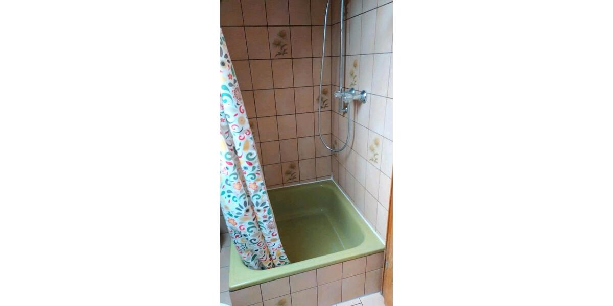 Dachgeschoßwohnung Marburg Biegenviertel - 2 Zimmer, 38 m&sup2;, 530&euro; | Angebot:25051945