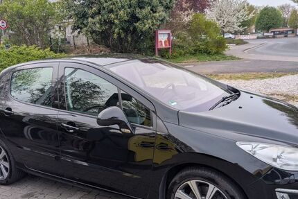 Peugeot 308 176.000 km 3.700 &euro; Lollar 35457