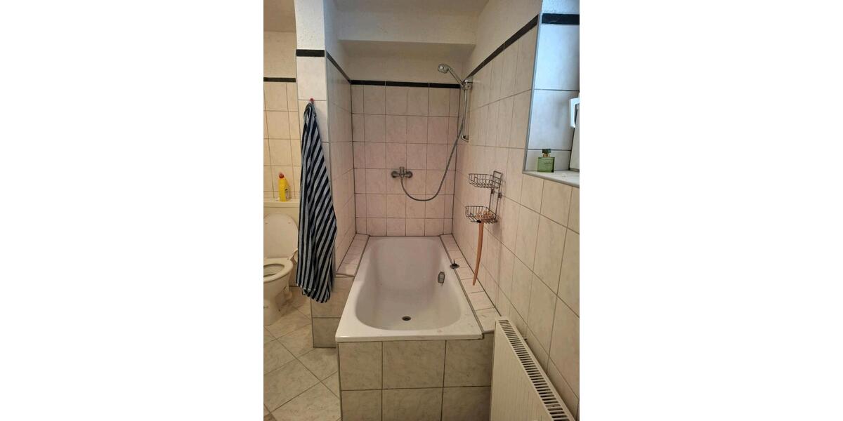 Etagenwohnung Gladenbach - 3 Zimmer, 80 m&sup2;, 650&euro; | Angebot:25994555