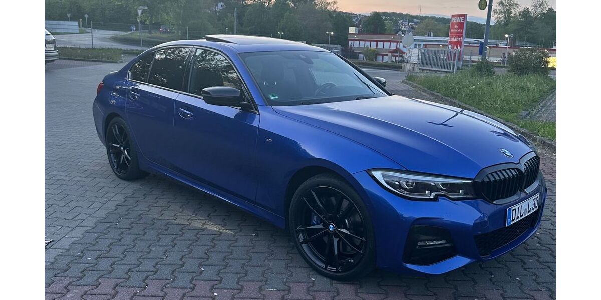 BMW 330 99.000 km 27.900 &euro; Wetzlar 35576